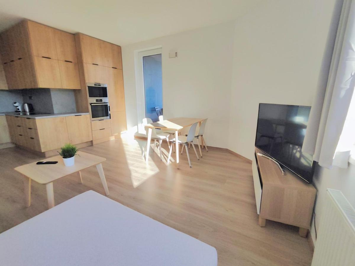 Schanz - Quietly Oriented - Private Parking - Balcony براتسيلافا المظهر الخارجي الصورة