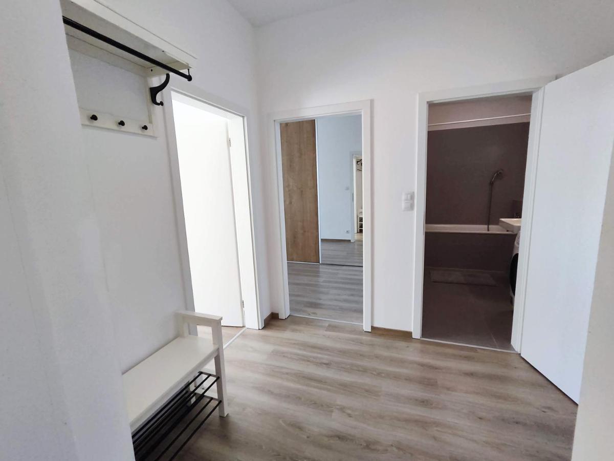 Schanz - Quietly Oriented - Private Parking - Balcony براتسيلافا المظهر الخارجي الصورة