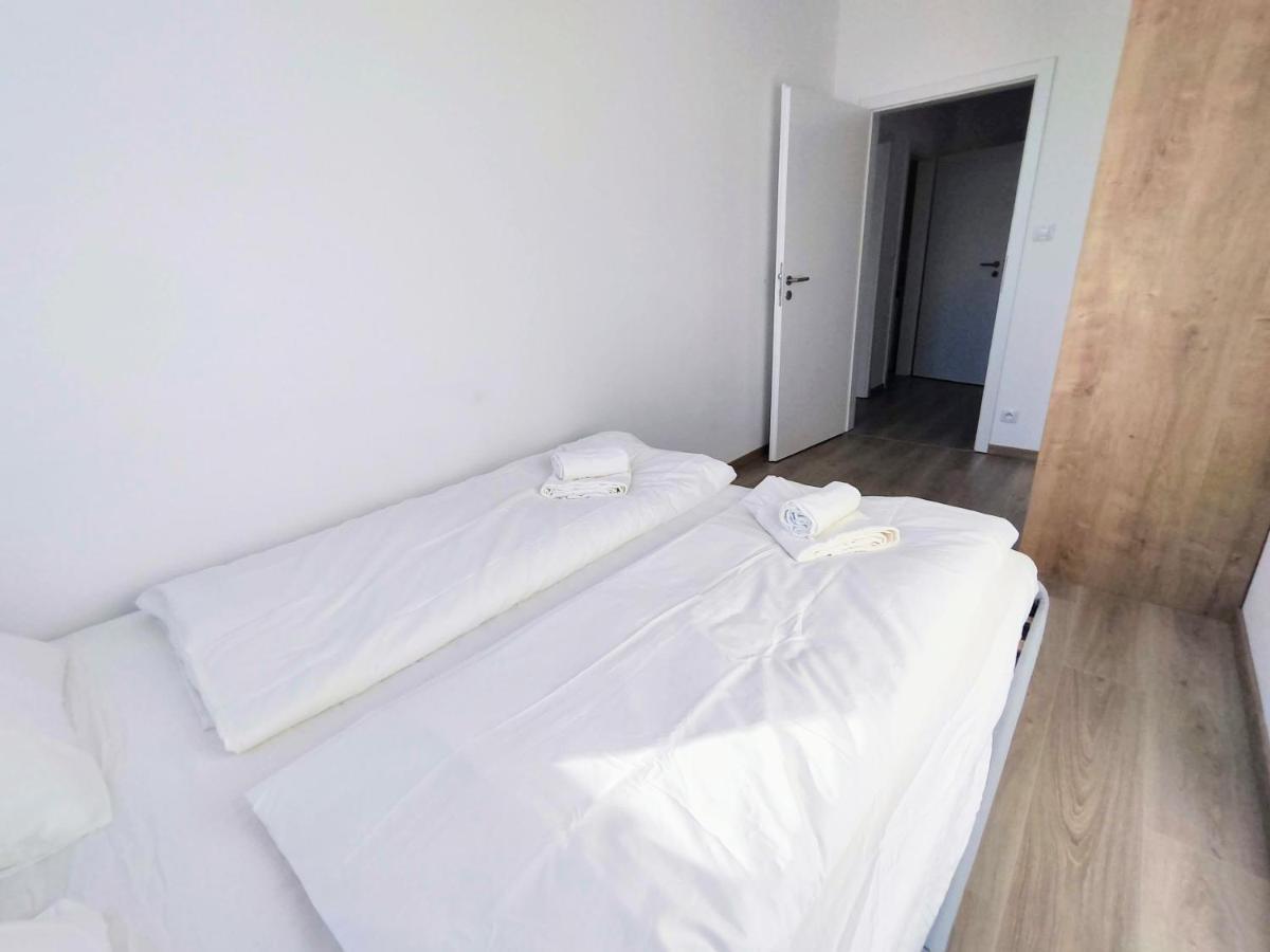 Schanz - Quietly Oriented - Private Parking - Balcony براتسيلافا المظهر الخارجي الصورة